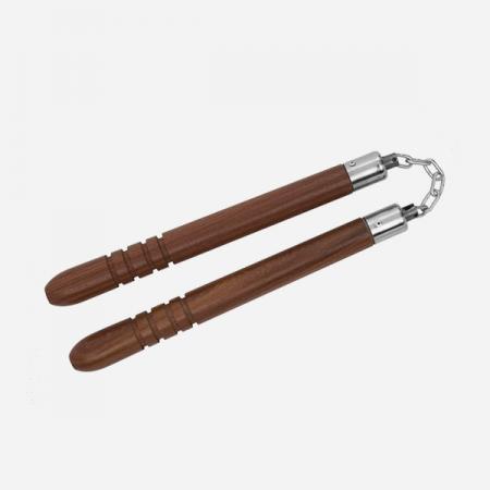 nunchaku madera con balero.jpg